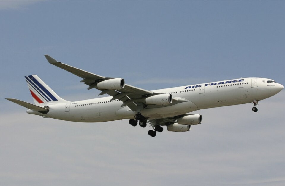 Airbus A340-300