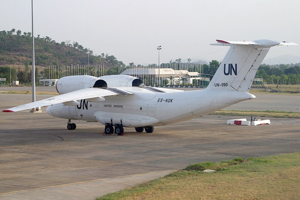 Antonov 72