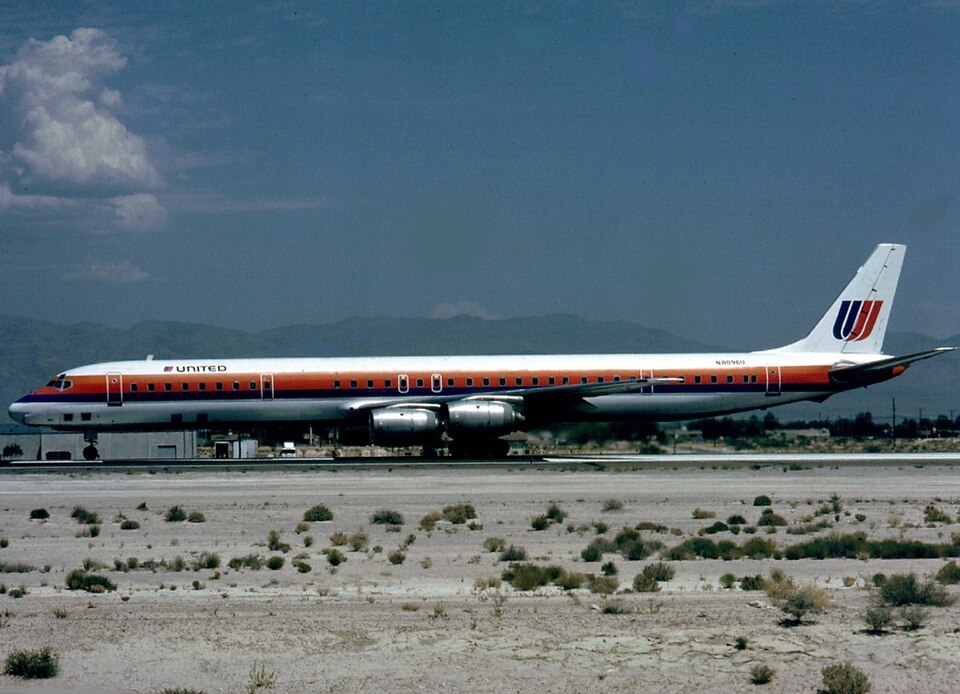 McDonnell-Douglas DC-8-70